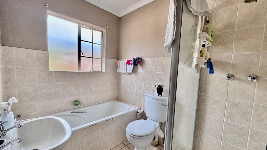 3 Bedroom Property for Sale in Cashan North West